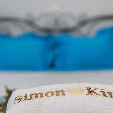 Simon King Apartamento Vourvourou