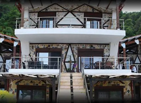 Simon King * Vourvourou