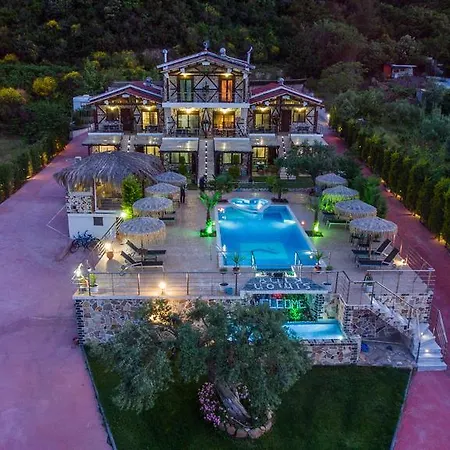 Simon King Lägenhet Vourvourou