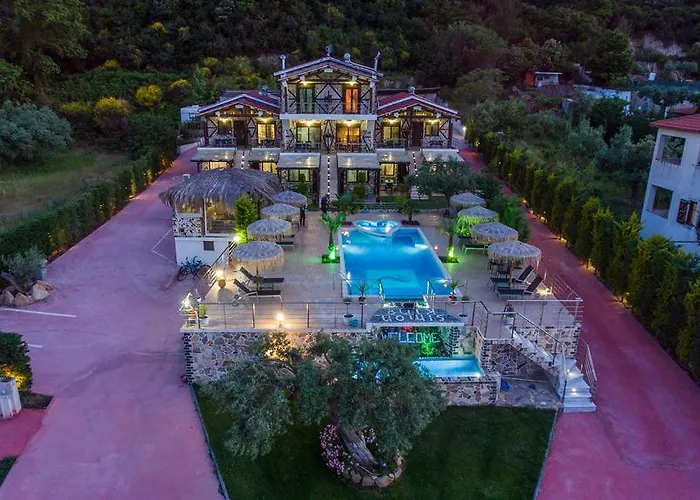 Simon King Apartamento Vourvourou