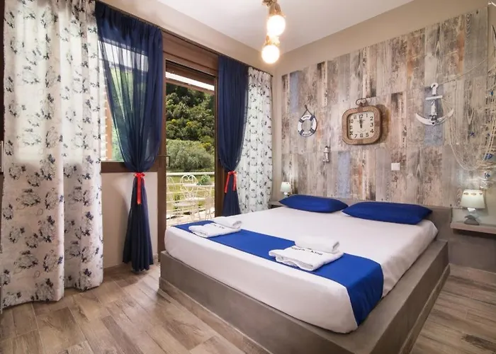 Simon King * Vourvourou